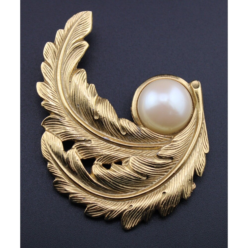 Vintage 1928 Brand Faux Pearl Feather 3" Brooch Pin Gold Plated